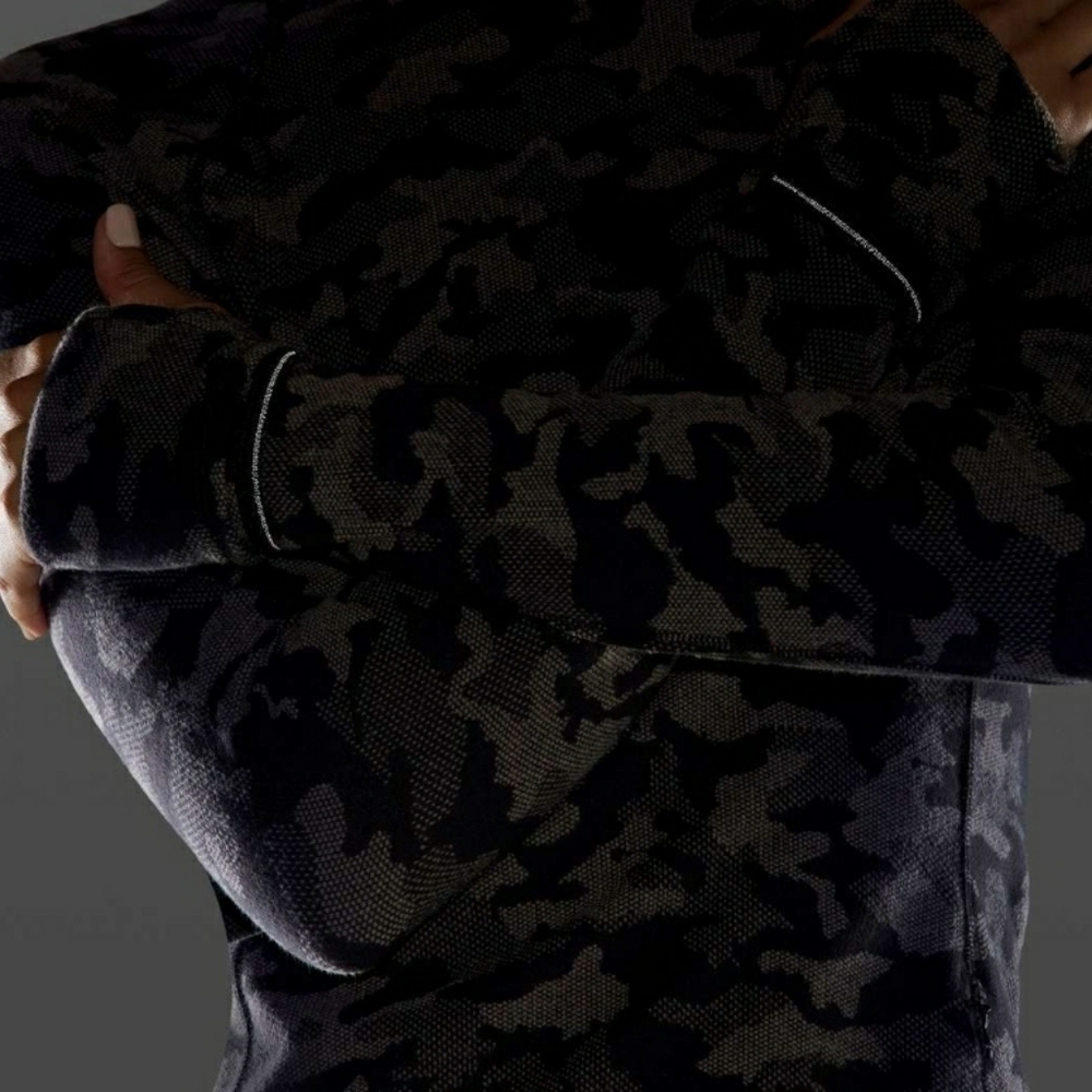Lululemon Runderful Long Sleeve - Picture 3 of 10